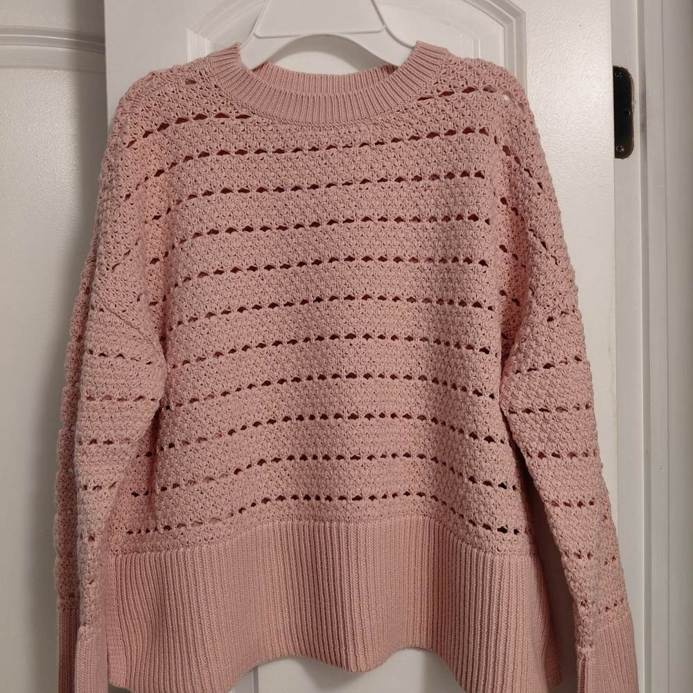 GAP Light Pink Girls Crew Neck Sweater NWOT!